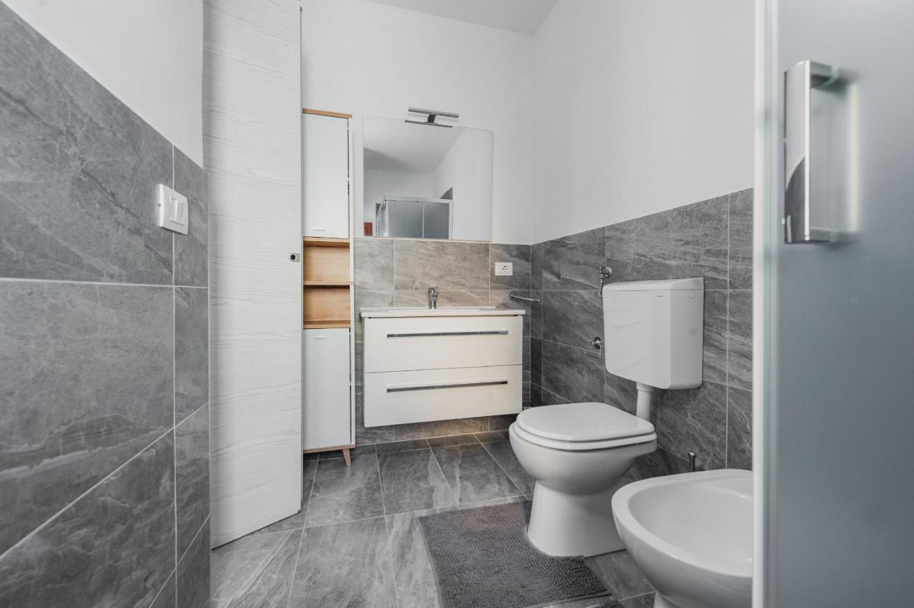 Modern Duplex With Balcony By Wonderful Italy Daire Katanya Dış mekan fotoğraf